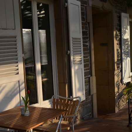 Weingut Erbes-Henn Hotel Ürzig Eksteriør billede