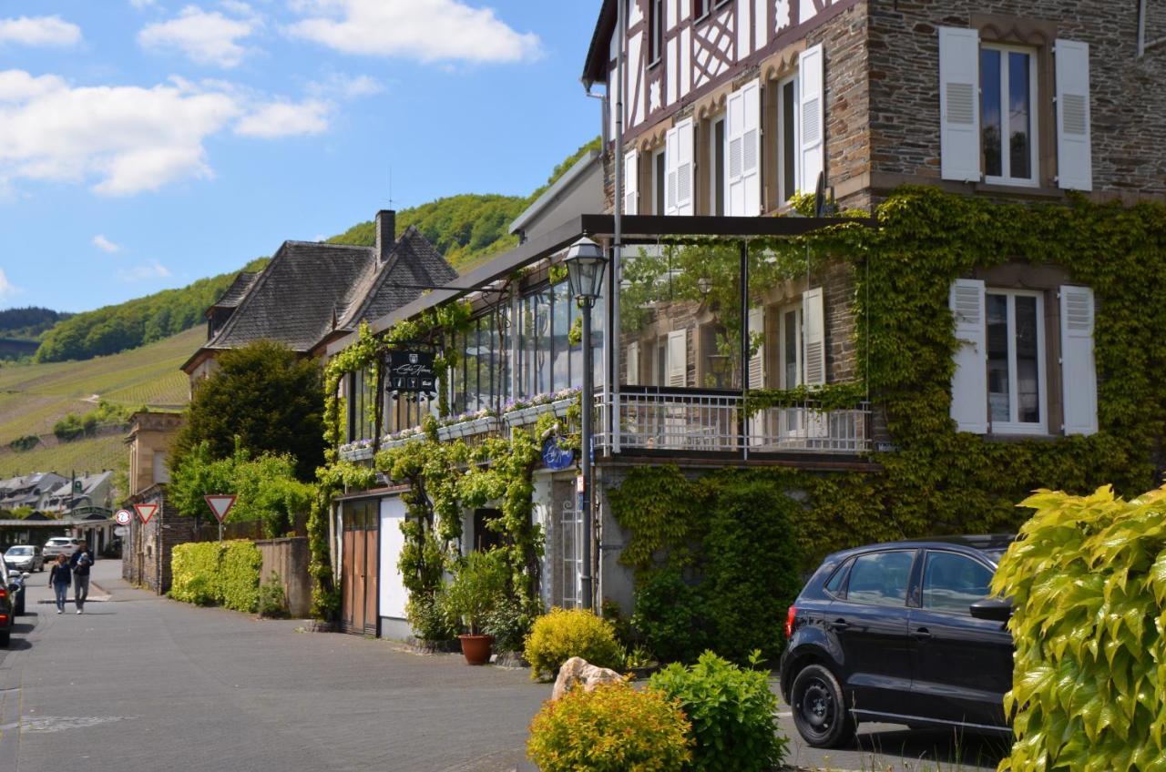Weingut Erbes-Henn Hotel Ürzig Eksteriør billede